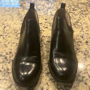 LifeStride Black Xaria Bootie - Worn once - Excellent Condition